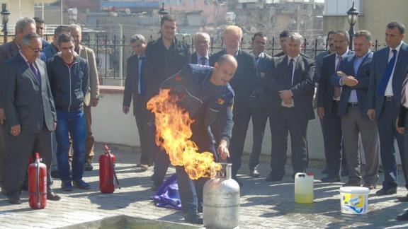 İlçe Milli Eğitim Müdürlüğümüzde Yangın Tatbikatı Yapıldı