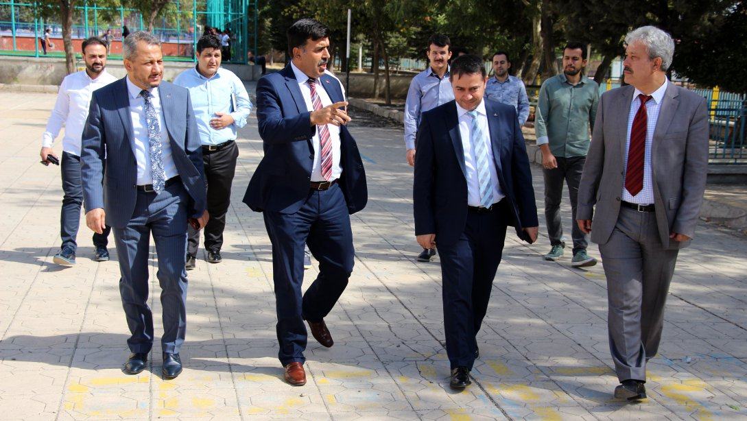 Dulkadiroğlu Belediye Başkan Yardımcılarımızdan Okullarımıza Ziyaret 
