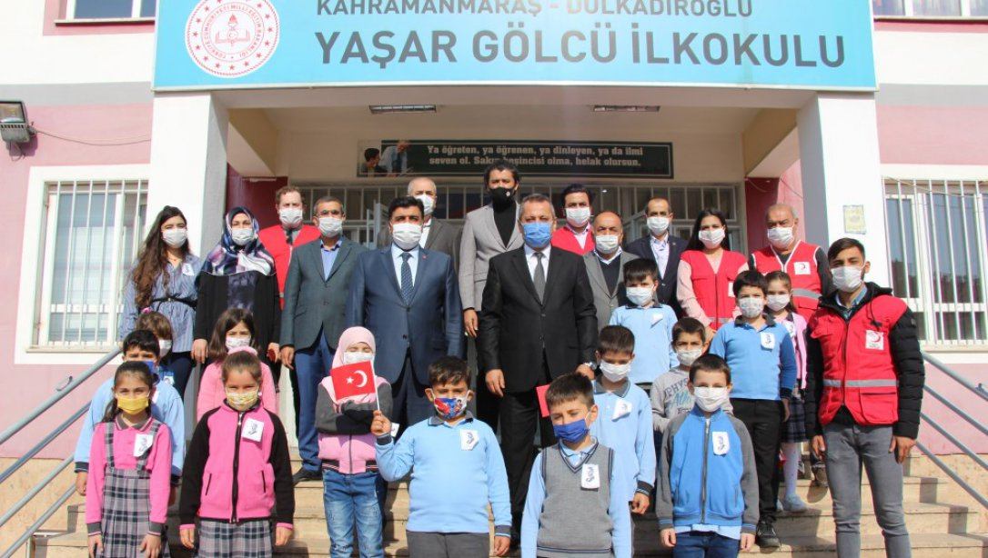 Yaşar Gölcü İlkokulu'ndan İzmir'deki Depremzedelere Destek