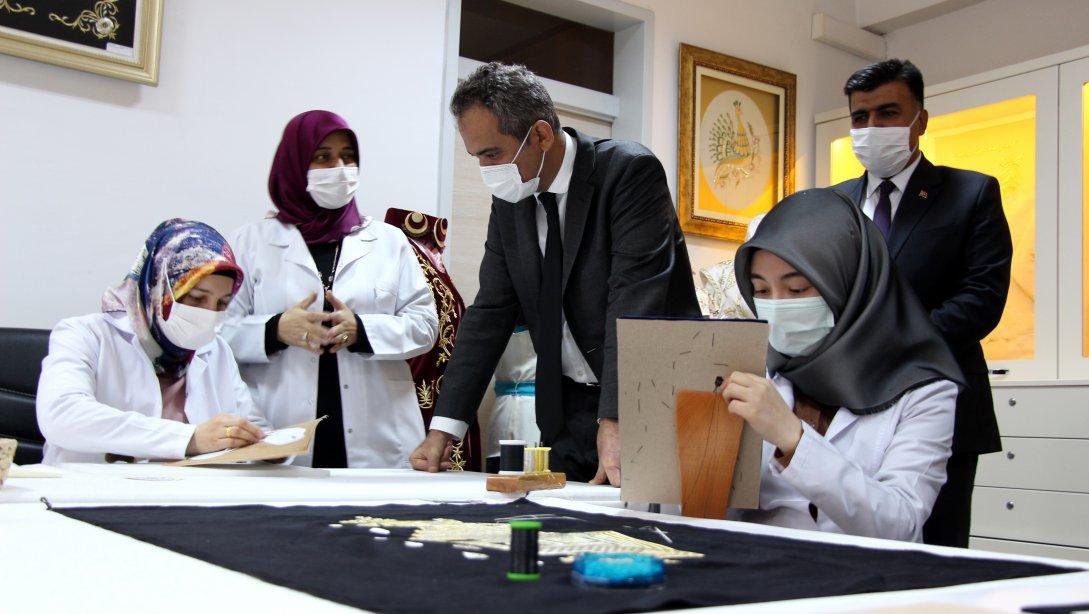 Milli Eğitim Bakan Yardımcımız Mahmut Özer'den Ziyaret