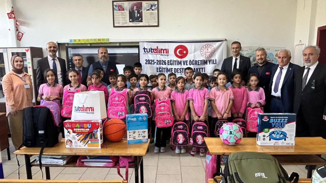 TUT ELİMİ DERNEĞİNDEN ÖĞRENCİLERİMİZE KIRTASİYE DESTEĞİ